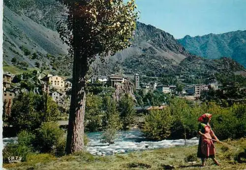 Valls d'Andorra Andorra la Vella countryside woman with typical clothing