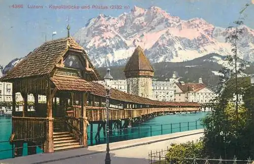 Switzerland Luzern Kapellbrucke und Pilatus