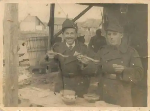 Military souvenir instant photo