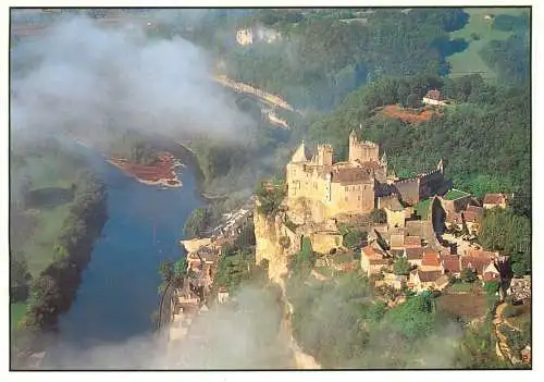 France Beynac (Dordogne) vue aerienne du chateau