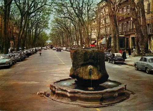 France Aix en Provence Fontaine Thermale sur le Cours Mirabeau