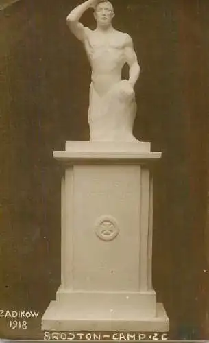 German-Jewish sculptor Arnold Zadikow 1918