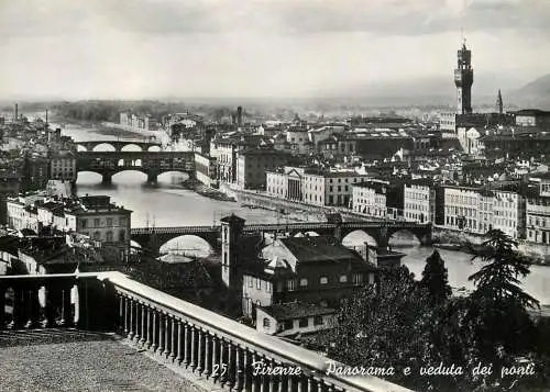 Italy Firenze panorama e veduta dei ponti