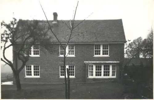 House architecture photographic postcard