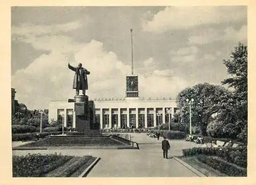 Russia Leningrad Lenin square