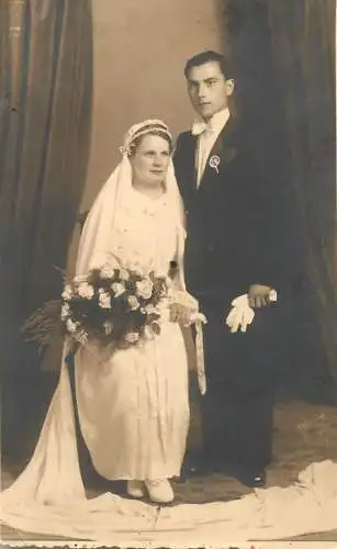 Photographic postcard Romania wedding souvenir studio foto V. Hermann Sibiu