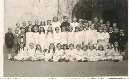 Romania photographic souvenir postcard children large group dated 1942 Des Dej foto Paoletto