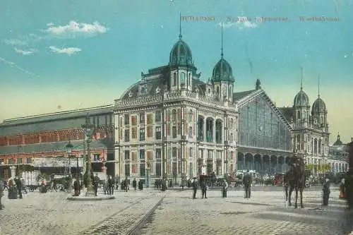 Hungary Budapest nyugoti palyaudvar railway station gare