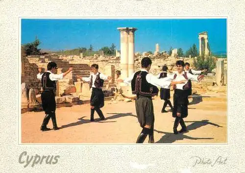 Cyprus folklore dances and traditional costumes