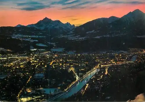 Austria Innsbruck Blick von der Hungerburg Sonnenuntergang auf die Stadt