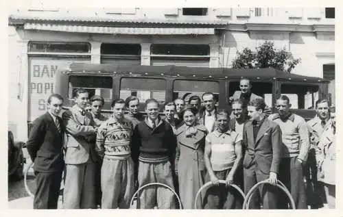 Swiss cyclists souvenir photo postcard photo Bouboule Lausanne P. Luthard