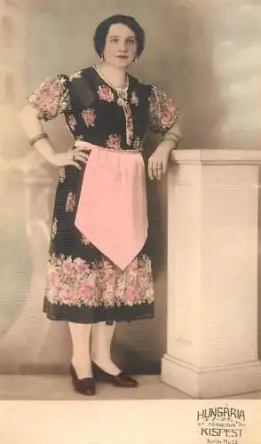 Hungaria studio Kispest woman portrait
