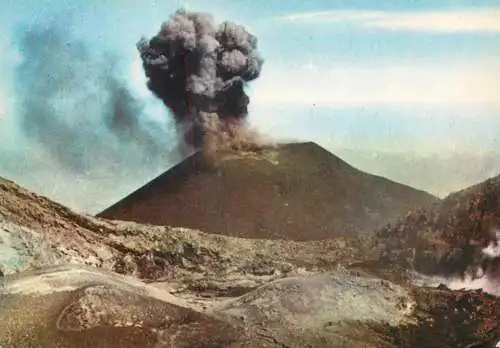 Italy Etna eruption