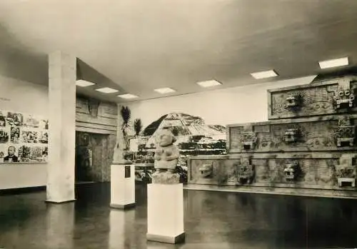 Germany Messestadt Leipzig Museum fur Volkerkunde Modell der Quetzalcoatl-Pyramide und Abbildung der Sonnen-Pyramide