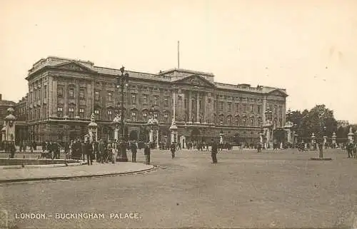 United Kingdom England London Buckingham Palace