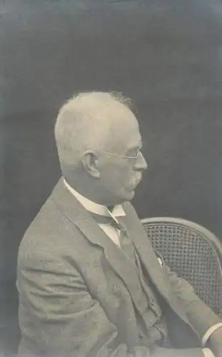 Social history annonymous persons souvenir photo elegant man moustache glasses