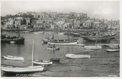England St Ives harbour