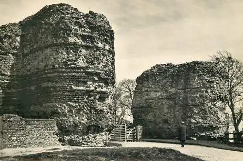 England Pevensey castle