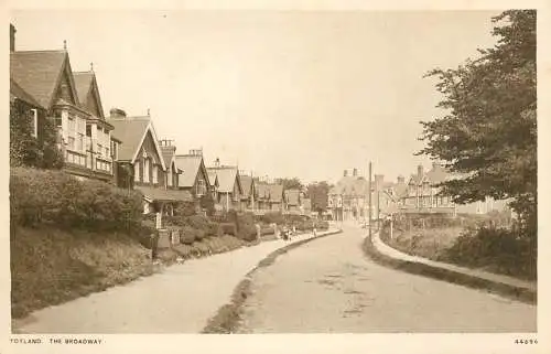 England Totland broadway