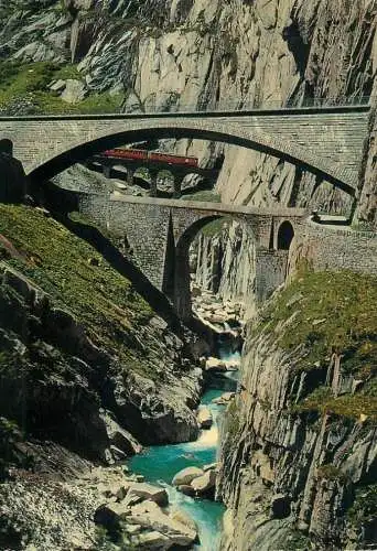 Switzerland Teufelsbrucke mit der Schollenen-Bahn Schollenen Schlucht