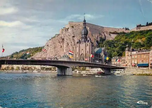 Belgium Dinant La Collegiale, la citadelle et le pont