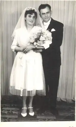Romania marriage souvenir photo postcard groom & bride 1965