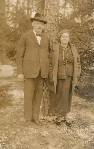 Old couple souvenir photo postcard