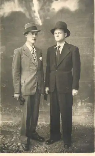 Anonymous persons elegant men suits hats fashion souvenir photo postcard