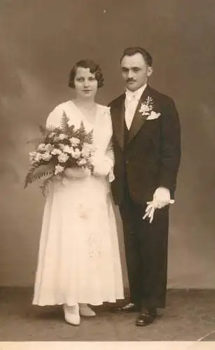Marriage souvenir photo postcard Romania Bucuresti foto studio royal 1932