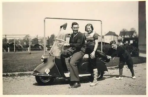 Vespa Scooters Heinkel Tourist scooter