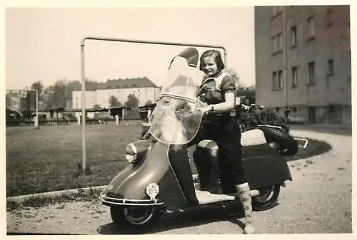 Vespa Scooters Heinkel Tourist scooter