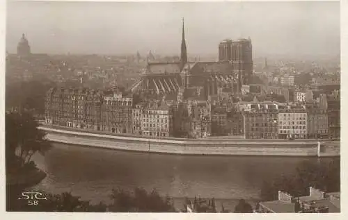 France Paris Notre Dame de Paris