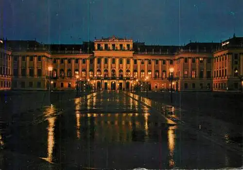 Austria Wien Schloss Schonbrunn bei Nacht