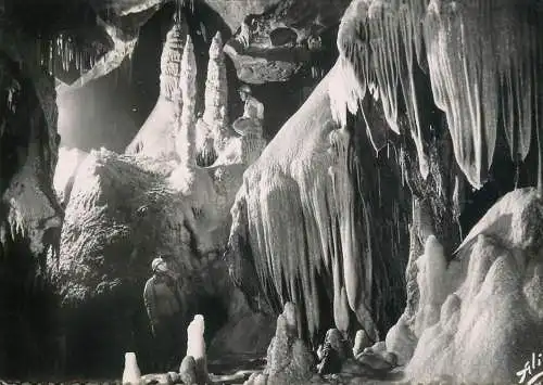 France Grottes de Medous