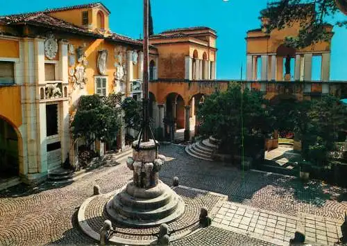 Italy Lago di Garda Gardone Riviera
