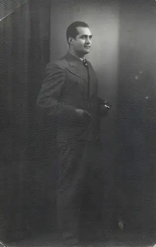 Romania social history souvenir photo postcard 1939 elegant man