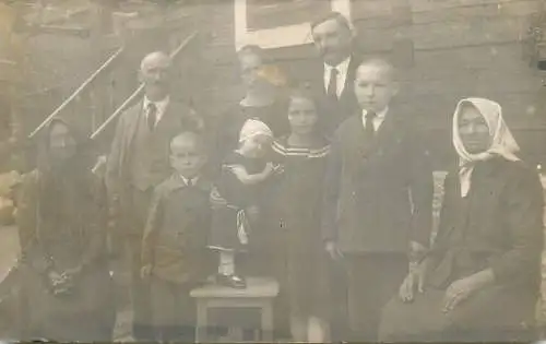 Photograph family in the yard