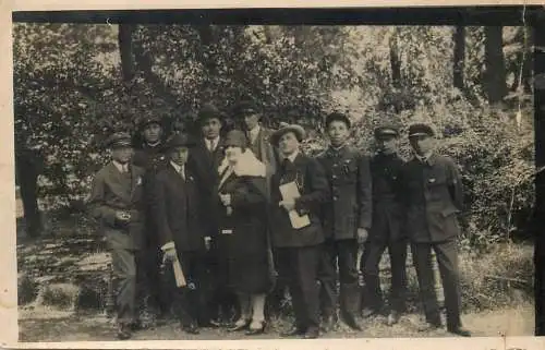 Real photo social history souvenir 1928 friends group photo soldier