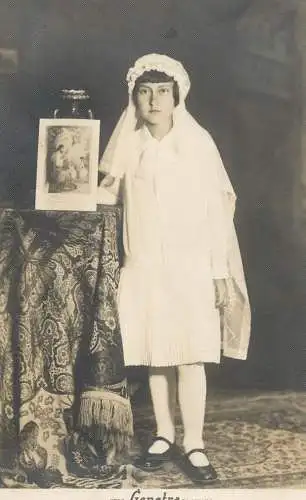 Real photo social history souvenir communionconfirmation white dress