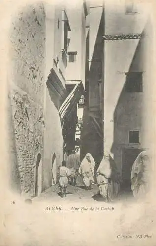 Algeria Alger une rue de la Casbah
