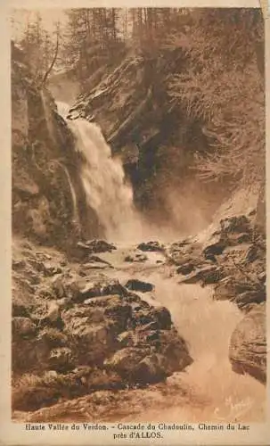 France Haute Vallee du Verdon Cascade du Chadoulin Chemin du Lac pres d'Allos