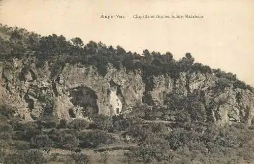 France Aups (Var) Chapelle et Grottes Sainte Madeleine