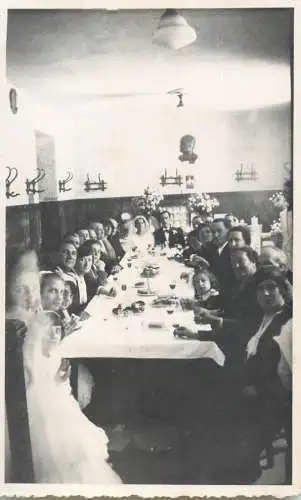 Real photo wedding party