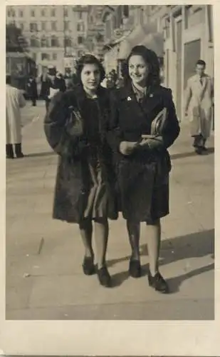 Real photo elegant young ladies 1963