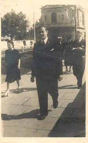 Real photo 1960 elegant man