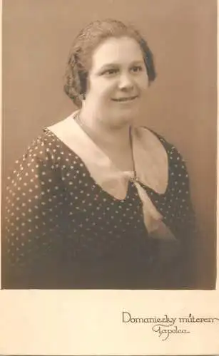 Social history anonymous persons portrait souvenir photo elegant woman