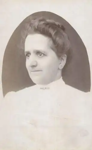 Social history anonymous persons portrait souvenir photo elegant woman