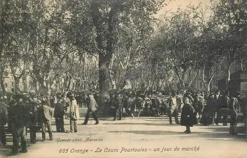 France Orange Cours Pourtoules - une jour de marche