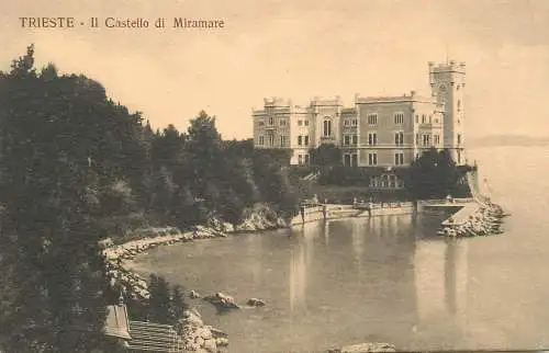 Italy Trieste il castello di Miramare