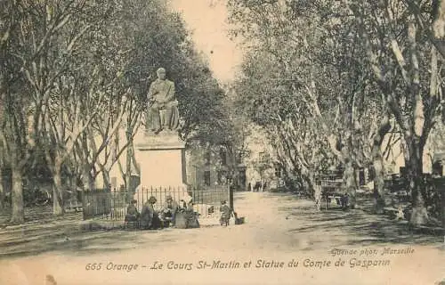 France Orange Le Cours de St Martin et Statue du Comte de Gasparin